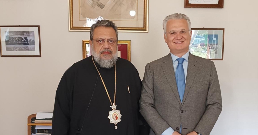 Στον Μητροπολίτη Μεσσηνίας κ. Χρυσόστομο ο Περιφερειάρχης Πελοποννήσου