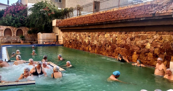 Εκδρομή των μελών των ΚΑΠΗ του Δήμου Σπάρτης στην Αιδηψό