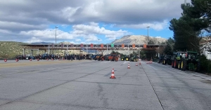 Αρκαδία: Άνοιξαν τα διόδια της Νεστάνης