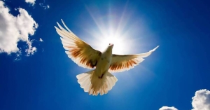 Αγίου Πνεύματος 2025: Πότε είναι η επόμενη αργία