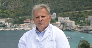 Αρεόπολη: Ο διευθυντής και γιατρός του Κέντρου Υγείας έσπευσε σε περιστατικό οδηγώντας ασθενοφόρο