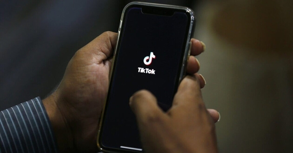 TikTok challenges: Πολλά παιδιά οδηγούνται ακόμα και στον θάνατο για μερικά «likes»