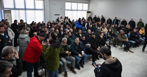 «Λευκός καπνός» από την πανελλαδική σύσκεψη στον Παλαμά: «Ναι» από τους αγρότες σε διάλογο με τον Κ. Μητσοτάκη