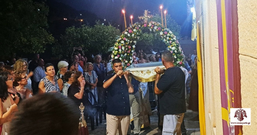Ο Μέγας πανηγυρικός Αρχιερατικός Εσπερινός για την Κοίμηση της Θεοτόκου στο Φοινίκι