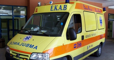 Αγρίνιο: Πώς συνέβη η τραγωδία με το 2χρονο κοριτσάκι – Ο πατέρας έκανε όπισθεν χωρίς να δει την κόρη του