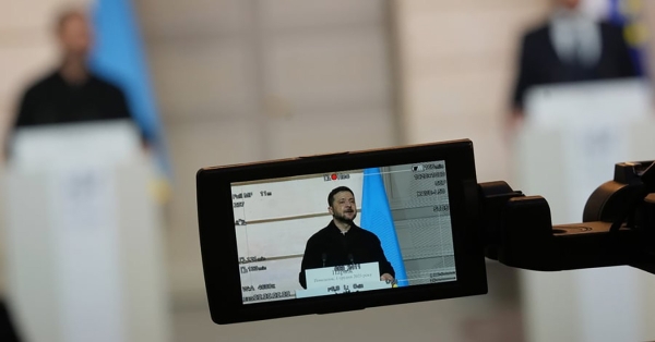 Ζελένσκι: «Έτοιμος» να προκηρύξει δημοψήφισμα επί του ειρηνευτικού σχεδίου του Τραμπ