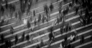 Γράφει ο Β. Μητράκος: Ψήγματα-δήγματα