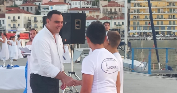 Ο Θεόδωρος Βερούτης στην Τελετή Λήξης της Ναυτικής Εβδομάδας 2025 στο Γύθειο