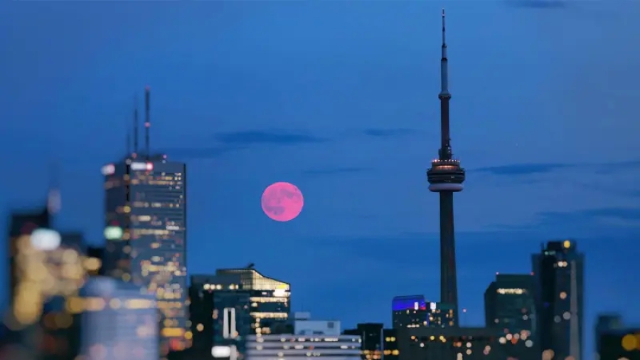 Ροζ Φεγγάρι: Πότε και πώς να το δείτε στην Ελλάδα